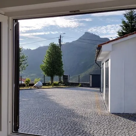 Casa Na Serra تيراس دي بورو