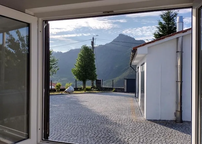 Casa Na Serra Терраш-ди-Бору